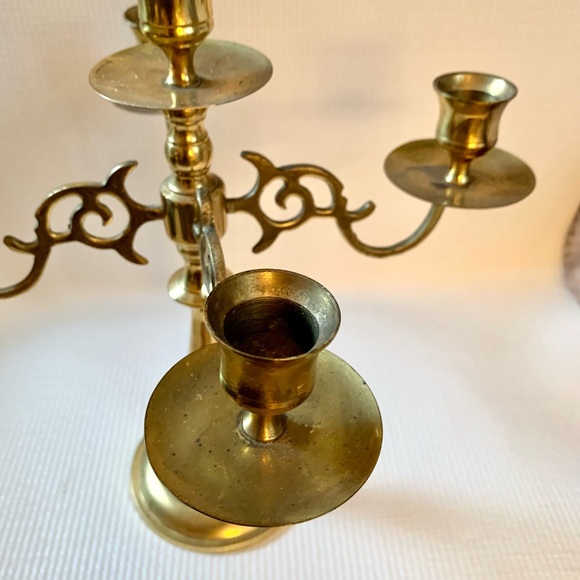 Vintage Shabby Chic Brass Candelabra 5 Arm Cottagecore - Picture 3 of 8